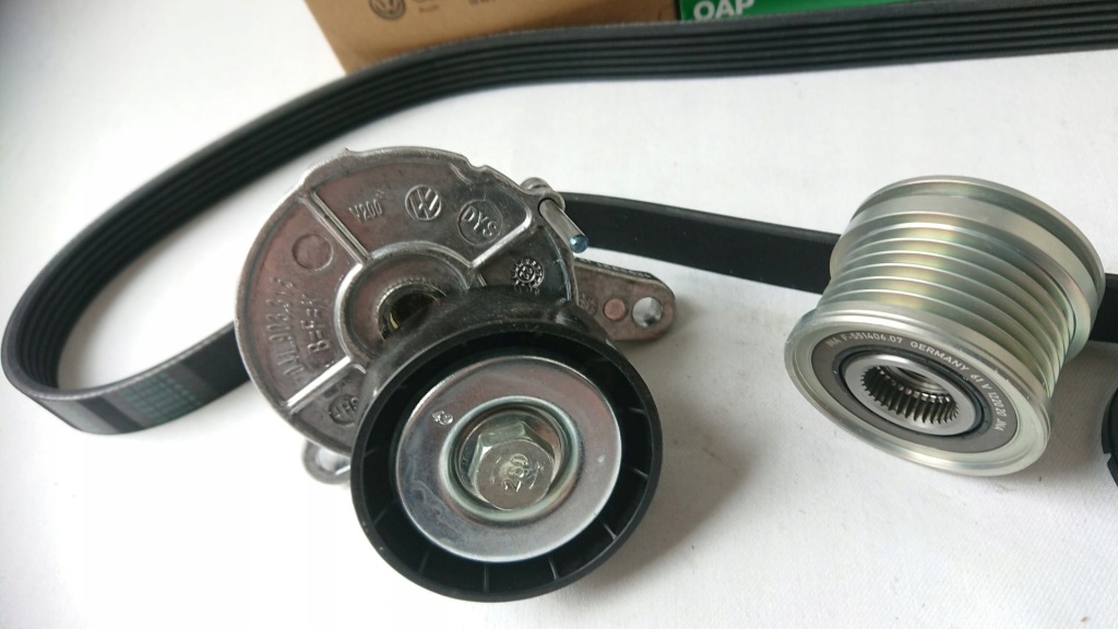 Натяжитель оригинальный номер vw + ремень continental ролик ia vw passat b8 2.0 tdi Недорого