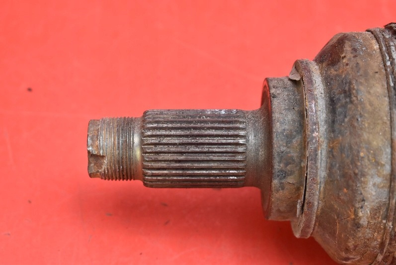 Привідний вал правий задній автоматична коробка передач 7500916 bmw x5 e53 3.0 d 218 km рестайлінг  03-06 в Україні