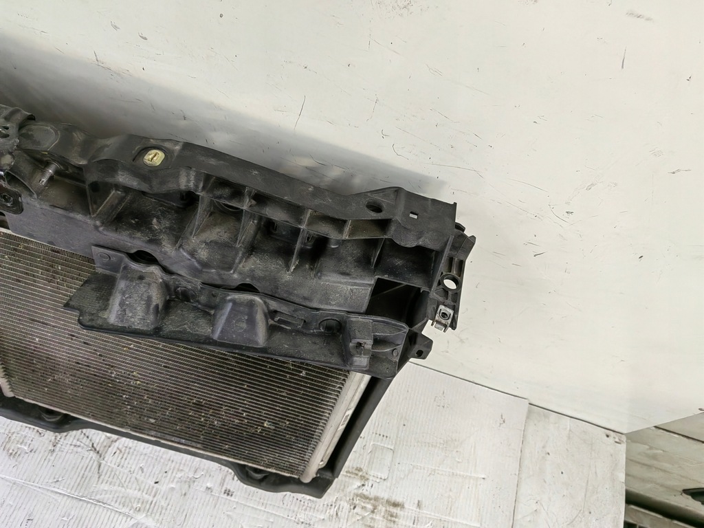 фото №6, Peugeot 208 1.4vti pas передній радіатор вентилятор