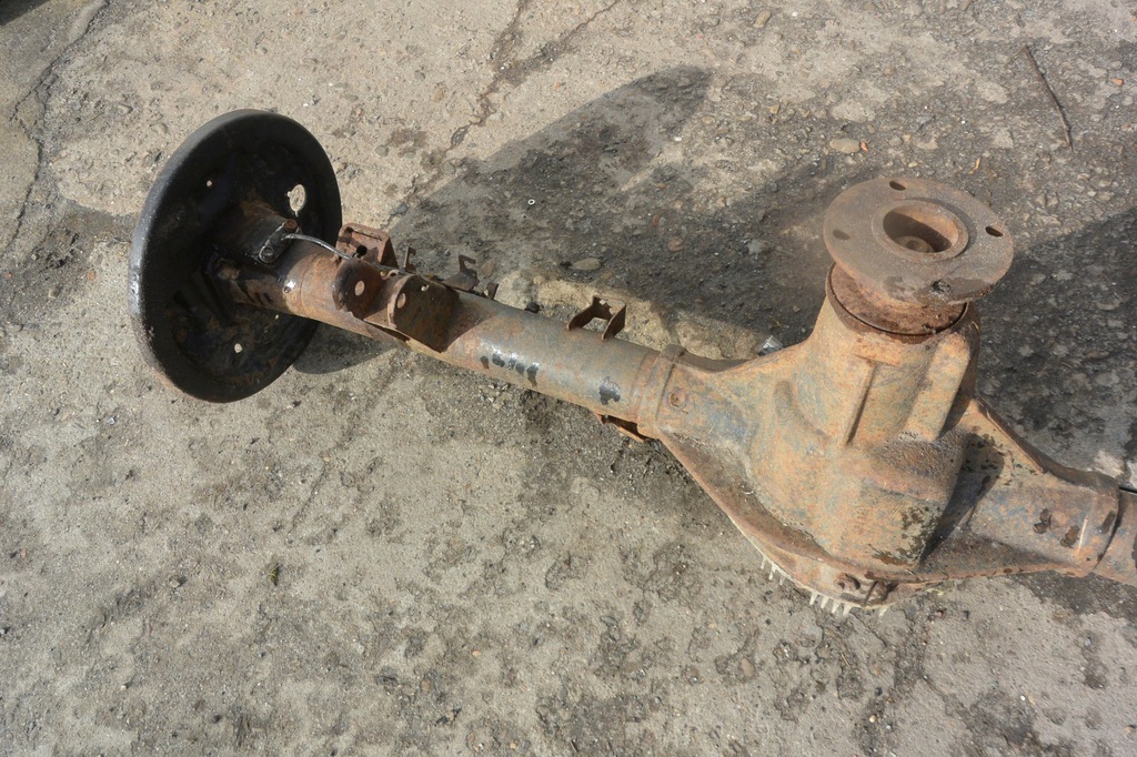 фото №13, Nissan navara d40 механическая коробка передач 4x4 pathfinder r51 2.5 dci мост задняя