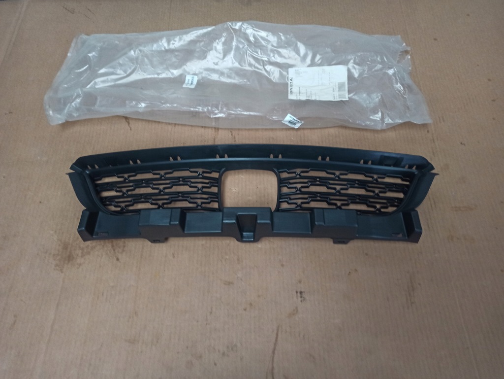 фото №1, Решітка радіатора решітка радіатора бампера dodge charger pdg99197ga 14-