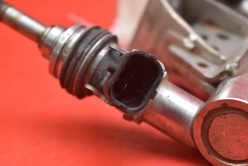 фото №9, Молдинг впрыскная форсунки 9a111085971 porsche 911 997 6 vi 3.8 turbo 500 km