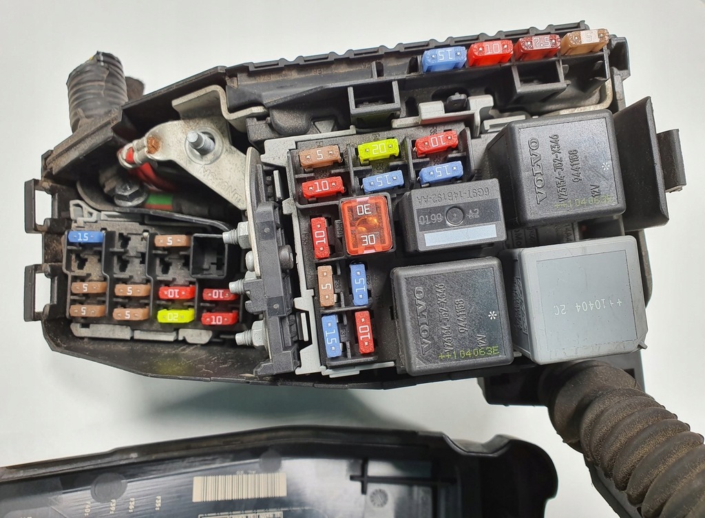 фото №3, Коробка предохранителей volvo v60 s60 ii