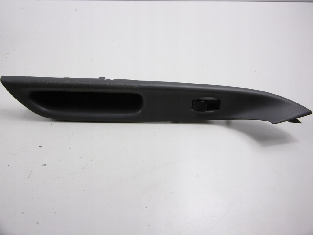 фото №9, Mazda 6 i gg 02-05 переключатель стекло перед правый