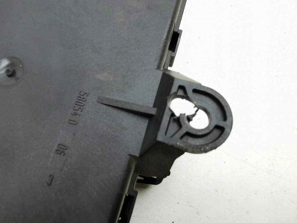 фото №6, Mercedes-benz b w245 2005 права сторона блок керування / модуль двері