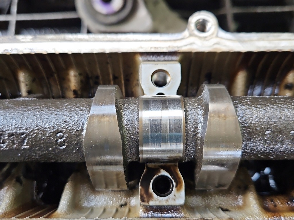 фото №4, Головка валы volvo s40 ii v50 1.8b 16v