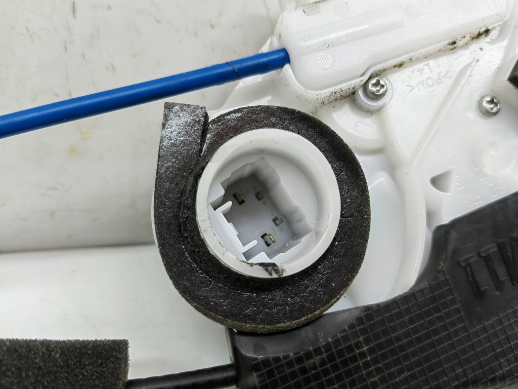 фото №3, Honda hr-v ii ru замок двері лівий задня 4pin