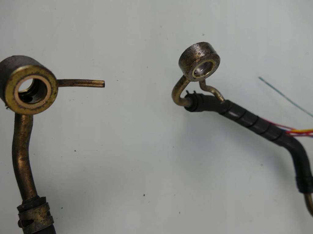 фото №2, Toyota rav4 ii d4d шланг масла провода трубки