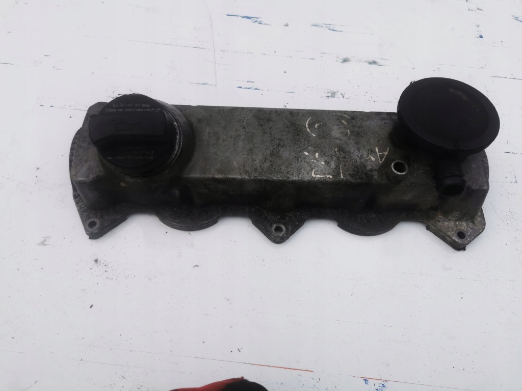 фото №1, Vw golf iv 1.9tdi крышка клапанов 038103469e