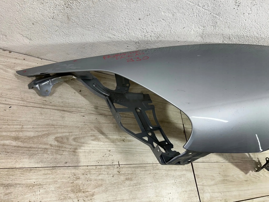 фото №6, Porsche taycan 9j1 2020 перед сторона ліва крила