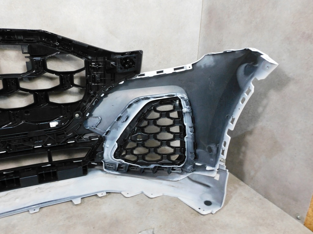 фото №12, Audi q8 4m8 lift s line sq8 бампер перед передний полный белый