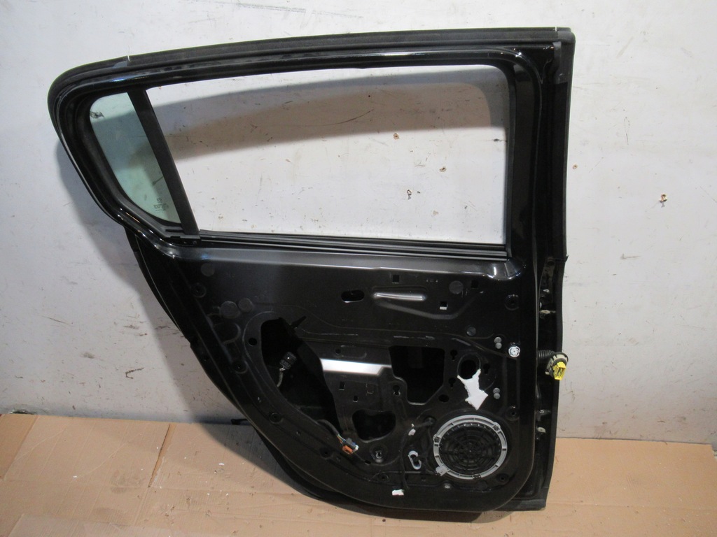 фото №7, Дверь задняя левая peugeot 308 ii t9 h-b