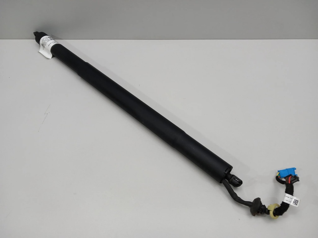 фото №1, Bmw x7 g07 привод задний крышки 7441811