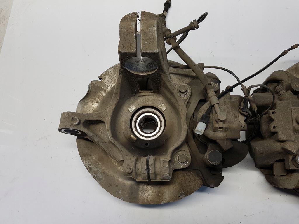 фото №3, Discovery sport поворотный кулак ступица правая перед