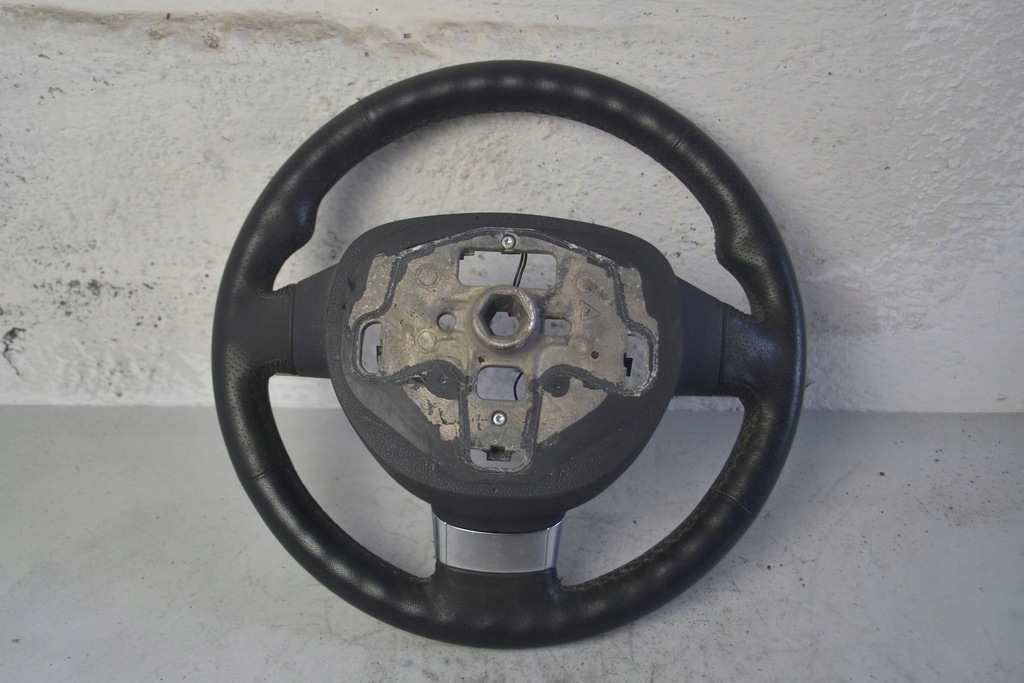 фото №7, Ford focus mk2 st 04- воздуховод кожа