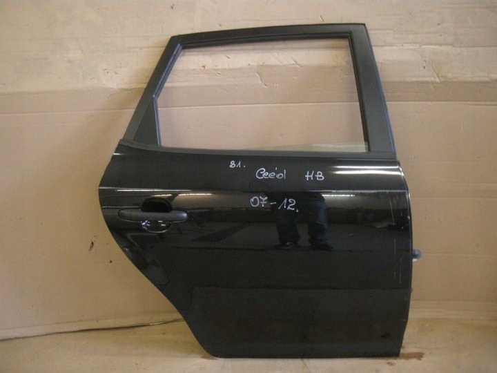 фото №1, Kia ceed 2007 hb двері праве задня