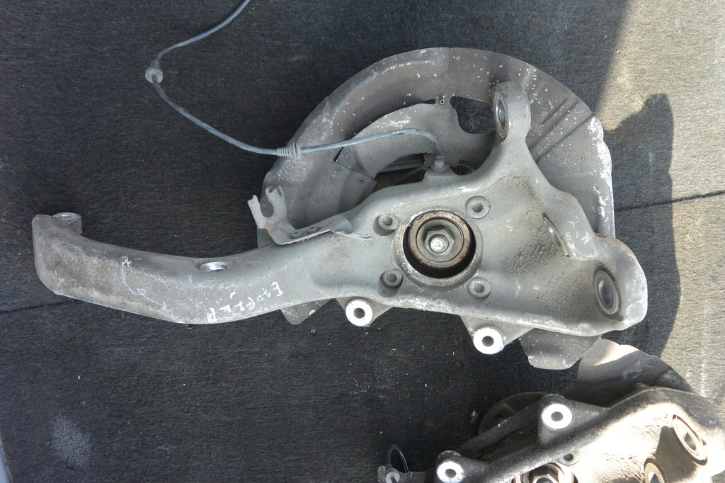 фото №13, Поворотный кулак перед левая правая bmw e70 e71 f15 f16