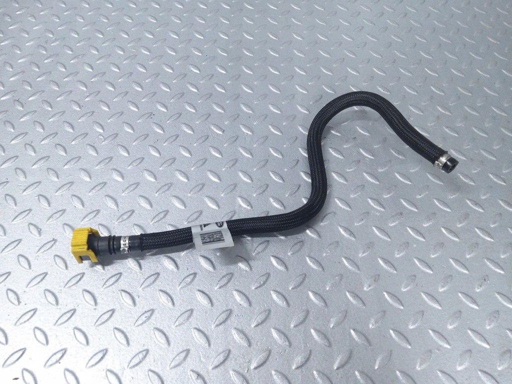 Шланг топливный land rover defender m8b29j280aa Оригинал