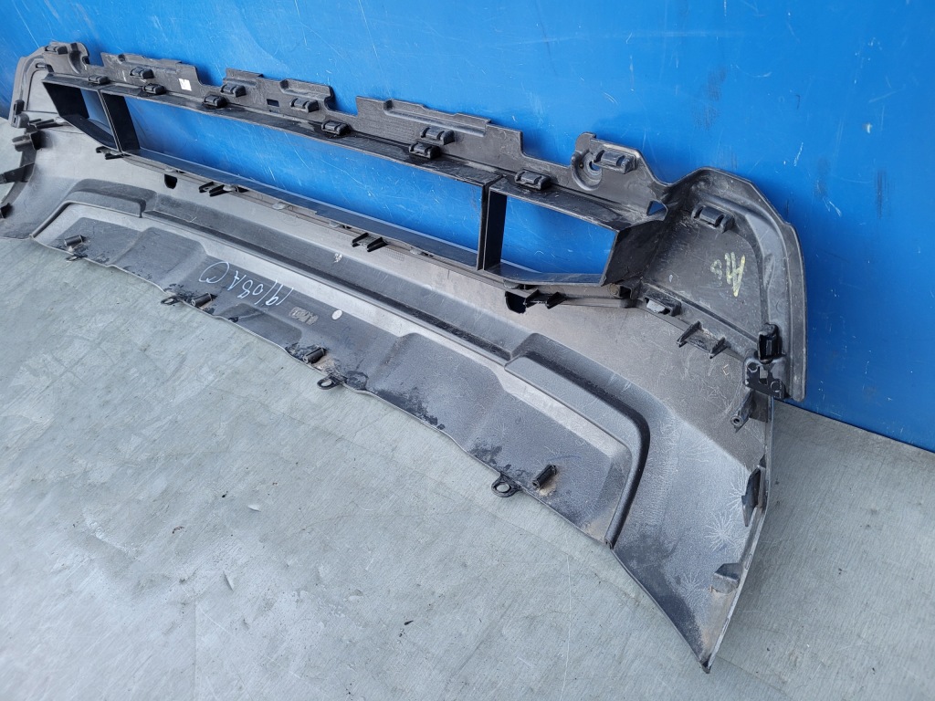 Купить Ford ranger рестайлинг  2018 2019- 18 19- решётка средняя накладка бампера перед