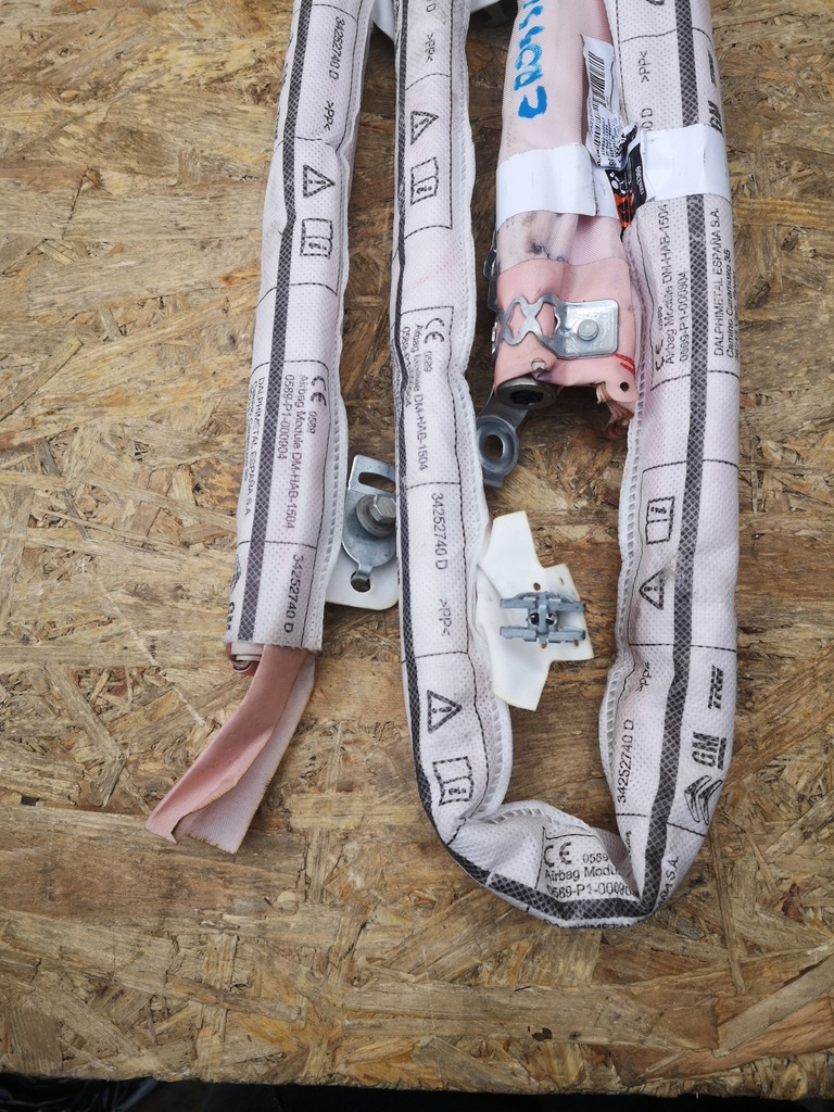 фото №4, Opel crossland x шторка безопасности 03552016