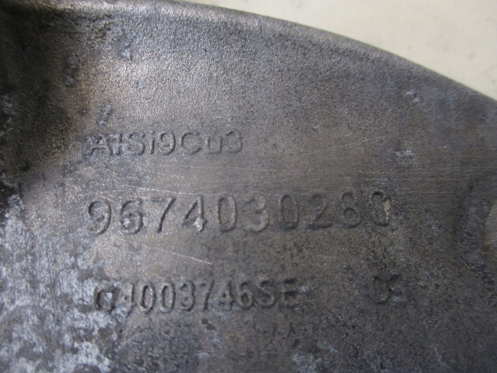 фото №6, Кронштейн основание генератора citroen ds4 1.6 ehdi