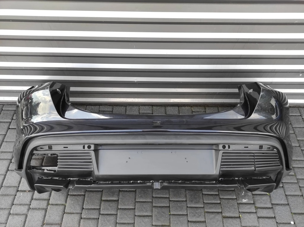 фото №1, Бампер задня задній porsche taycan 9j0