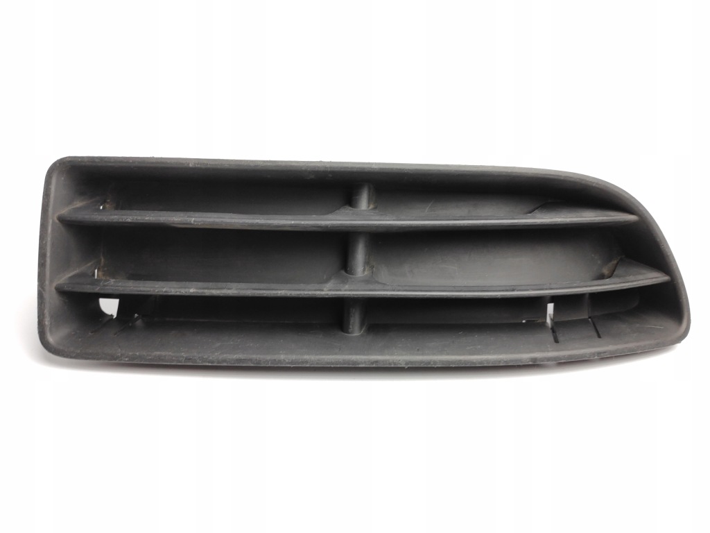 фото №1, Vw bora решётка решётка радиатора бампера правый перед 1j5853666c