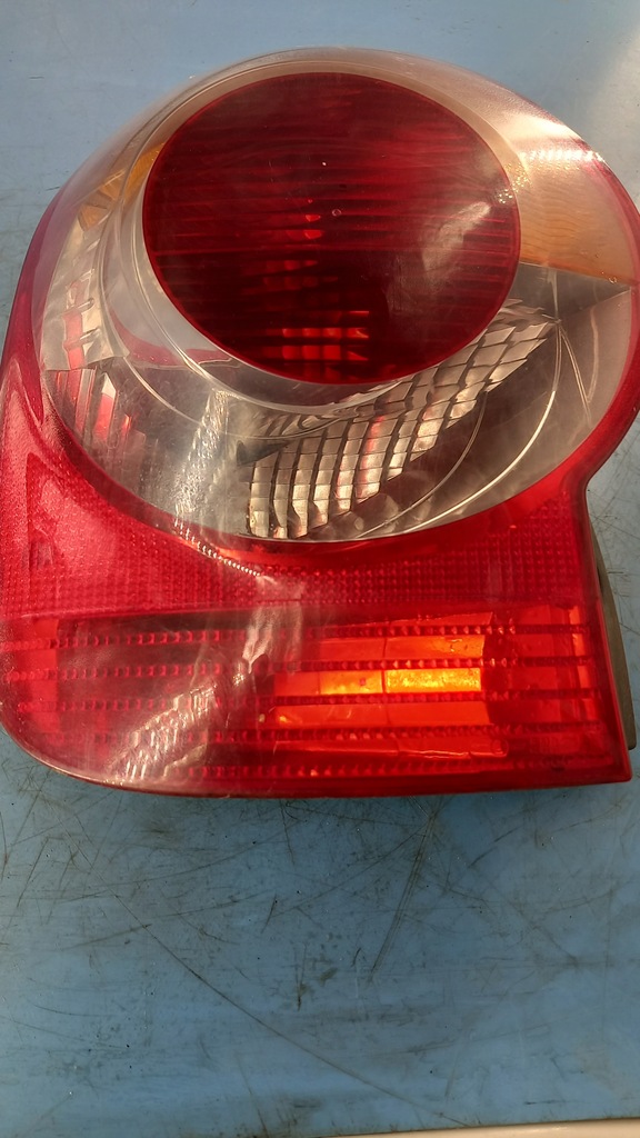 фото №2, Лампа левая задняя renault modus 1.5dci 04r