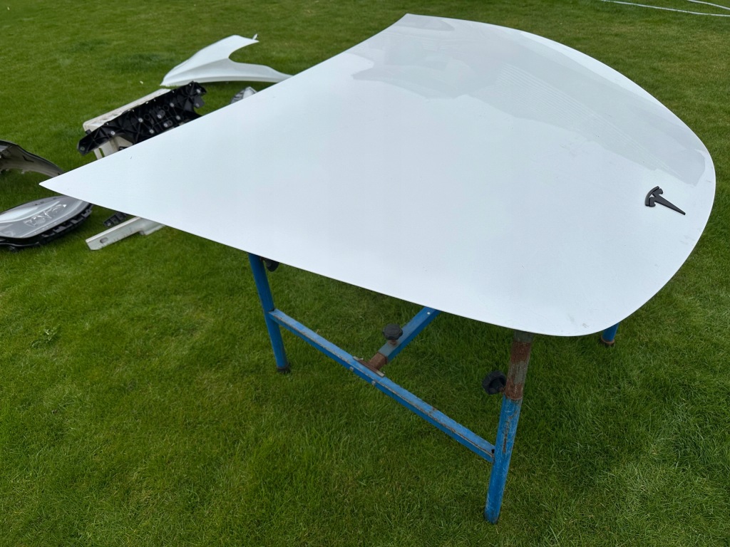 Tesla model y 20- капот крышка двигателя Оригинал