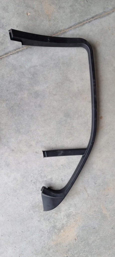 Купити Рамка пластик двері правих задніх mercedes e-klasa w212 седан рестайлінг