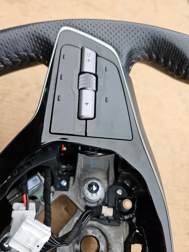 фото №9, Воздуховод nissan ariya pmp8a226010037 / 1z21hl 320502 / wc805890100 c