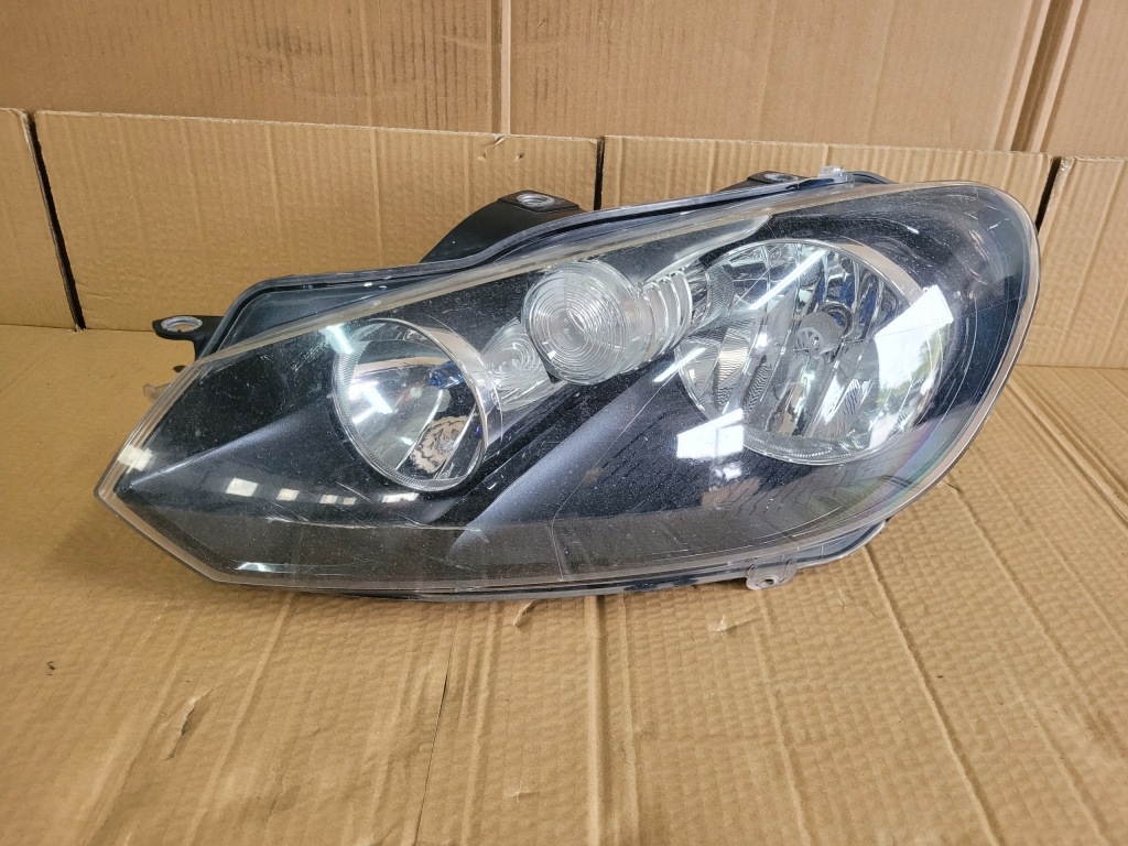 фото №1, Лампа передняя левая vw golf vi hella 5k1941005l