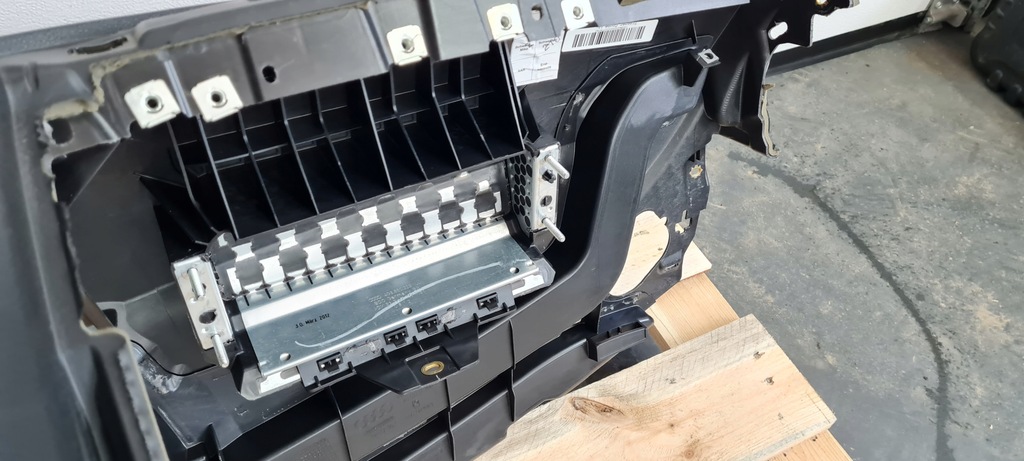 фото №16, S7 4g a7 консоль приборная панель приборная head up eu 4g8858041ll org