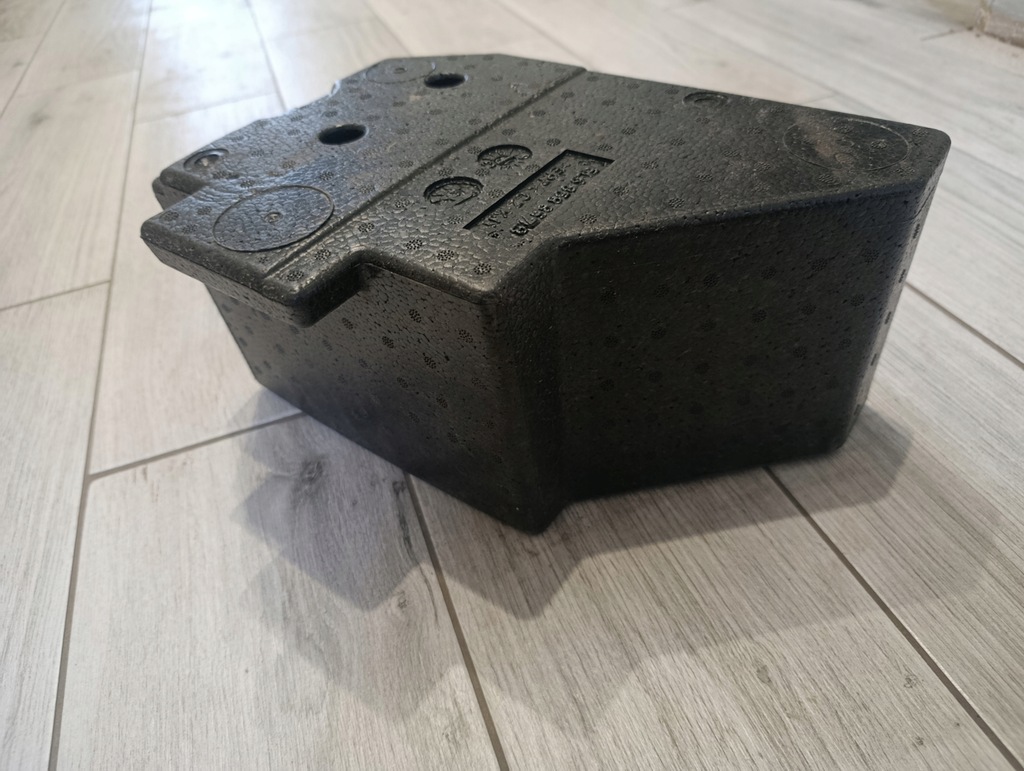 фото №6, #5l6858857b# вкладыш багажника пенополистирол skoda yeti