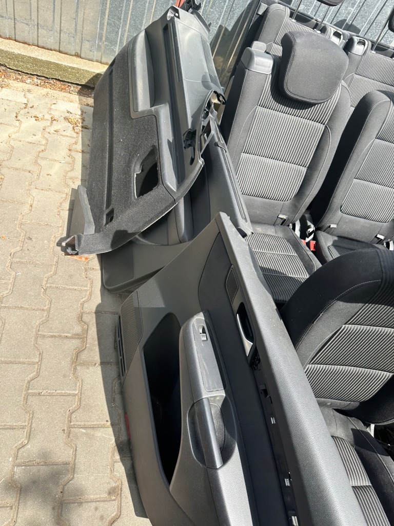 Sharan 7n рестайлинг  сиденья 7 человек 3 ряд обивка ремни комплект подогрев Киев