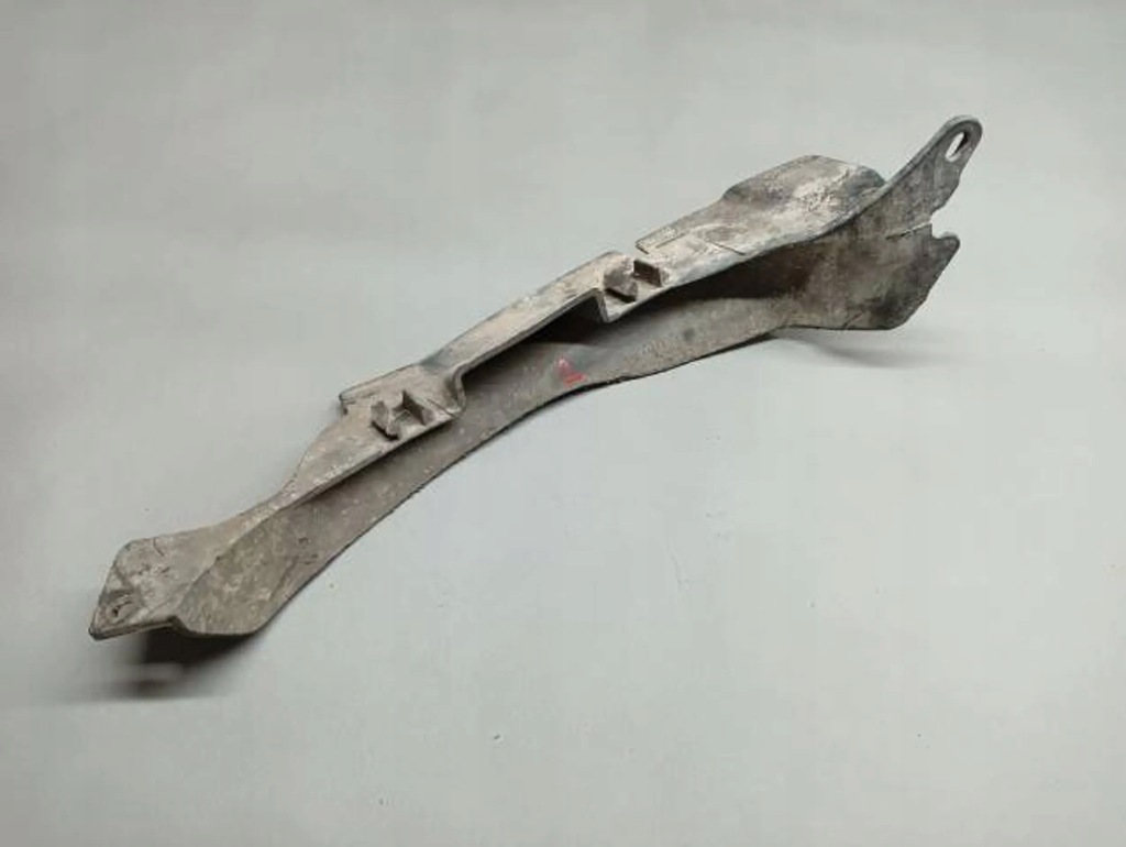 фото №1, M12 брызговик перед правый skoda octavia iii 5e0