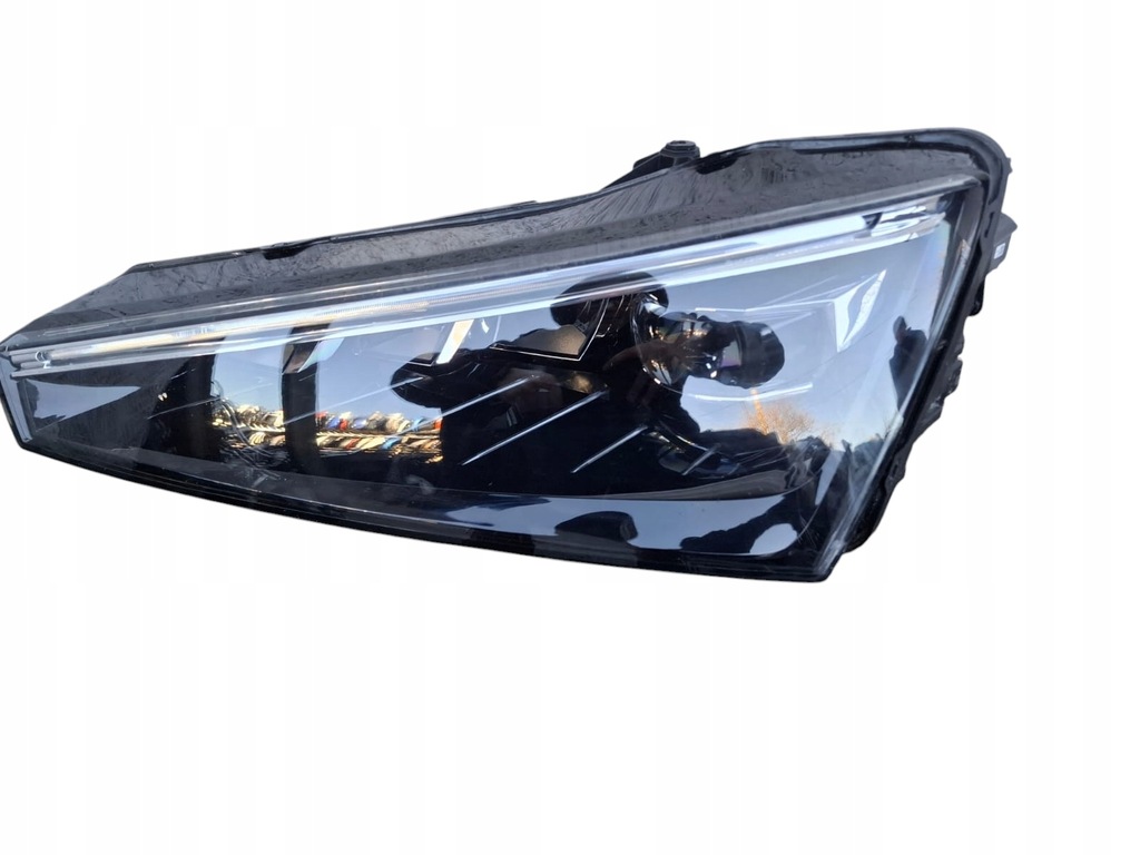 фото №1, Skoda scala 657941015a лампа левая crystal