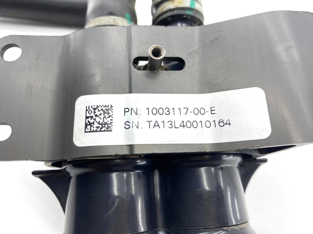 Труба шланг радиатора воды адаптер rozprowadzania tesla s европа  оригинал  12-16 Цена