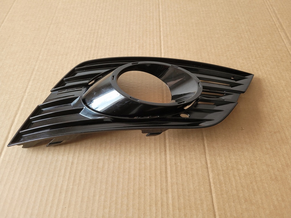 фото №7, Решётка противотуманной фары правая vw passat cc r-line 3c8853666h