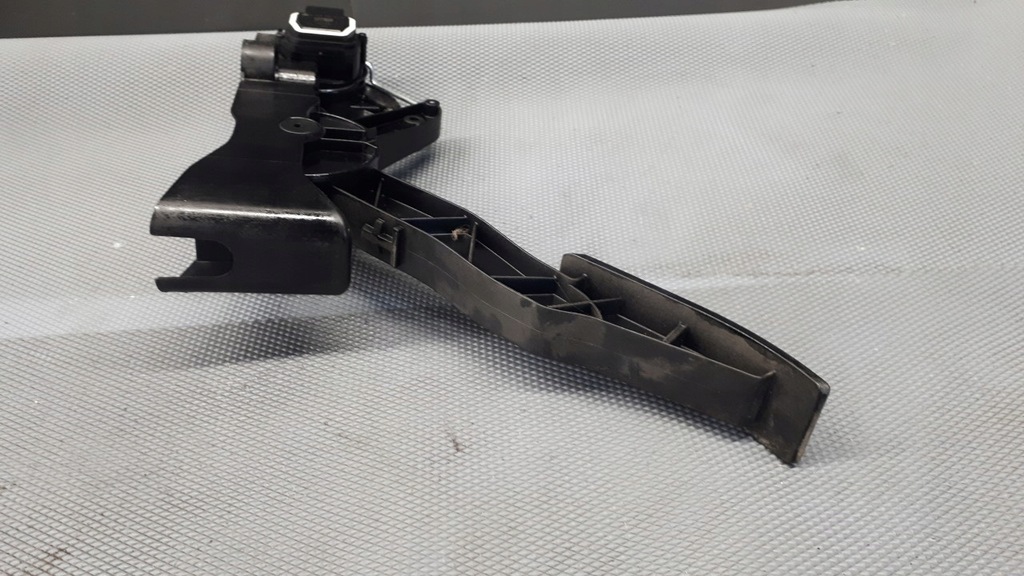 фото №10, A1693000304 педаль газа mercedes w169