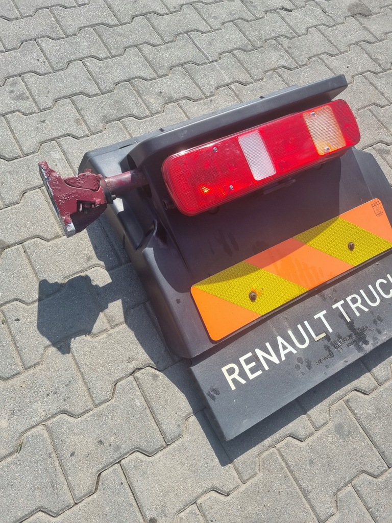 фото №2, Крыло правый задняя kompletny лампа renault gama t c range k low крышка mega