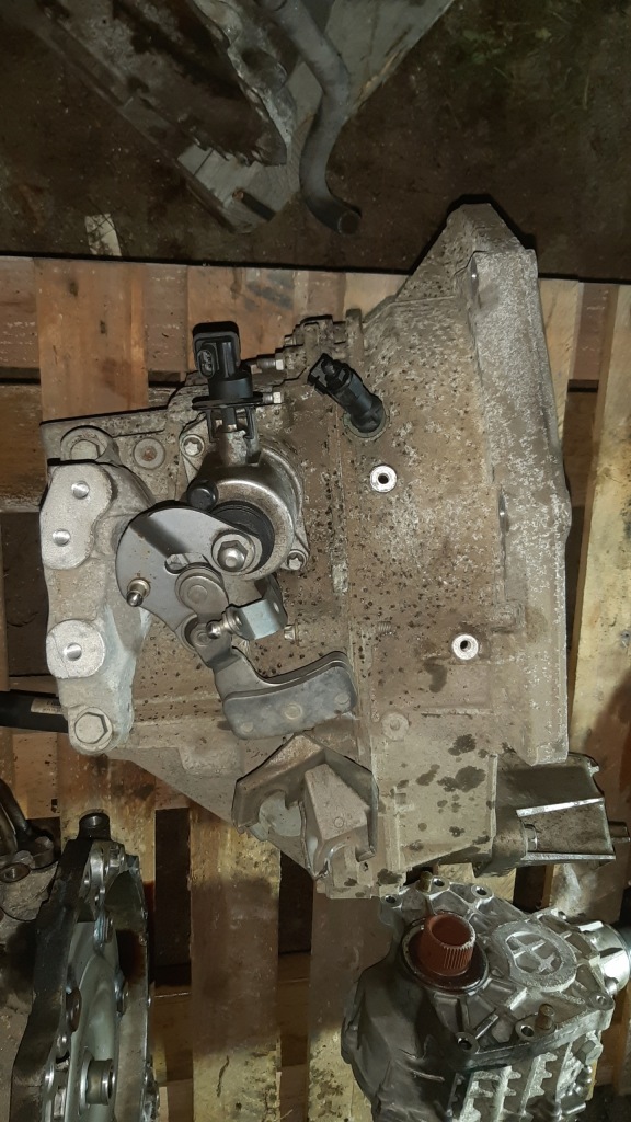 фото №1, Коробка передач передач f40 запуск стоп zafira c 2.0cdti