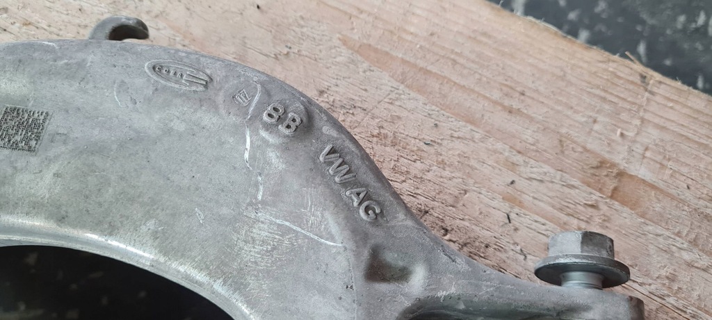 фото №14, Sq8 4m rsq8 q8 кронштейн кронштейн вилка амортизатора правый 4m0413038h sq7