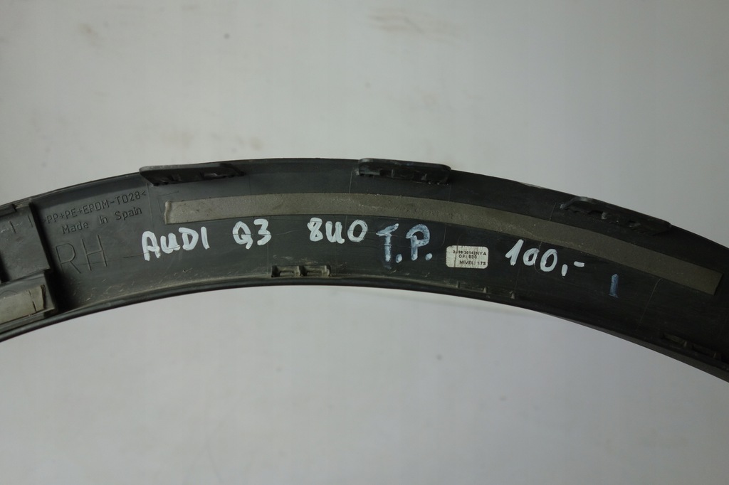 фото №5, Накладка крила задня права audi q3 8u0