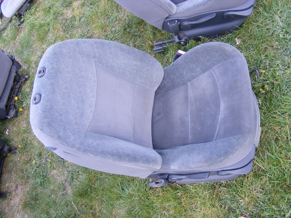 фото №7, Renault laguna ii 2 матеріал спинка сидіння правий