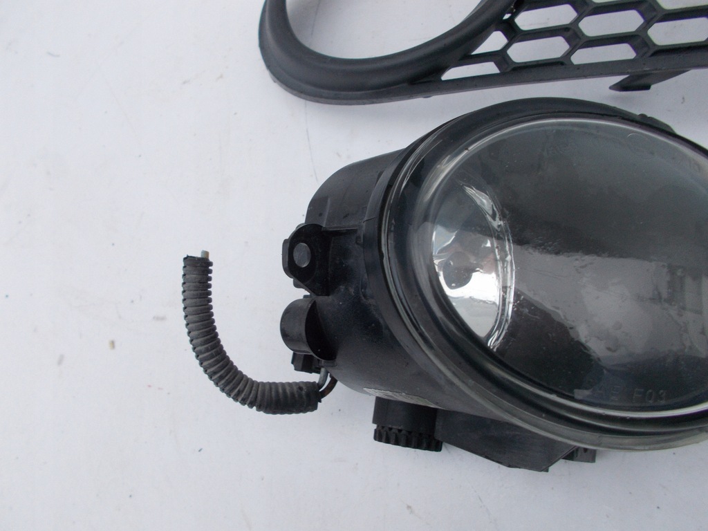 фото №10, Противотуманная фара левый правый решётка бампера vw new beetle lift 1c0941700e 1c0807683j