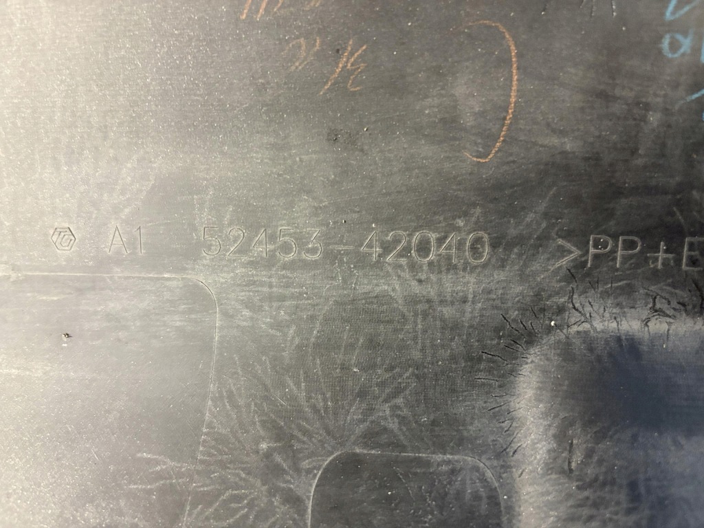 фото №10, Toyota rav4 v 18- накладка спойлер бампера задняя 52453-42040