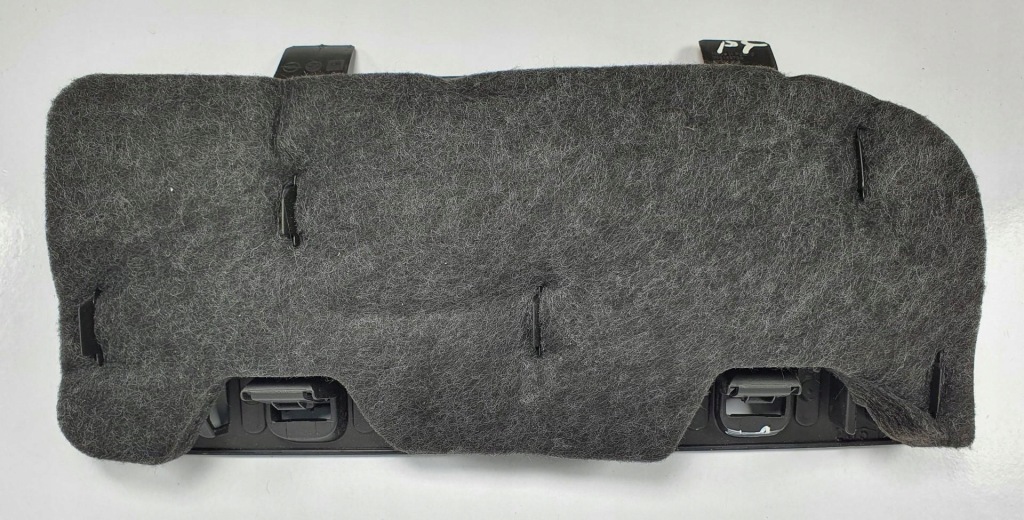 Кришка бардачка багажника правий задня opel adam Ціна