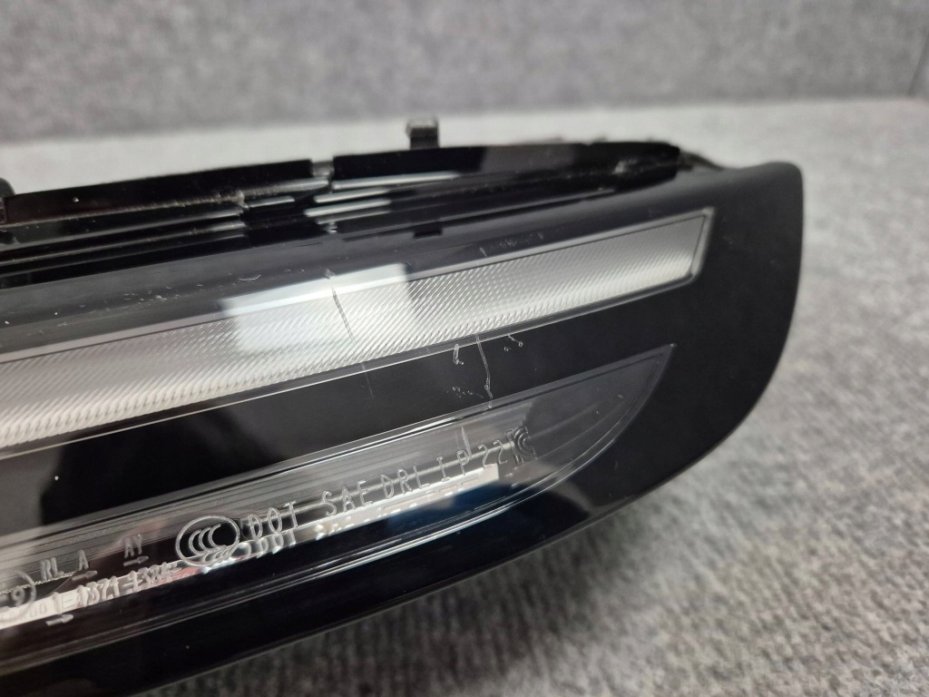 Фара led drl передняя перед левая верхний - bmw 7 i7 g70 9450079 2022- с Разборки