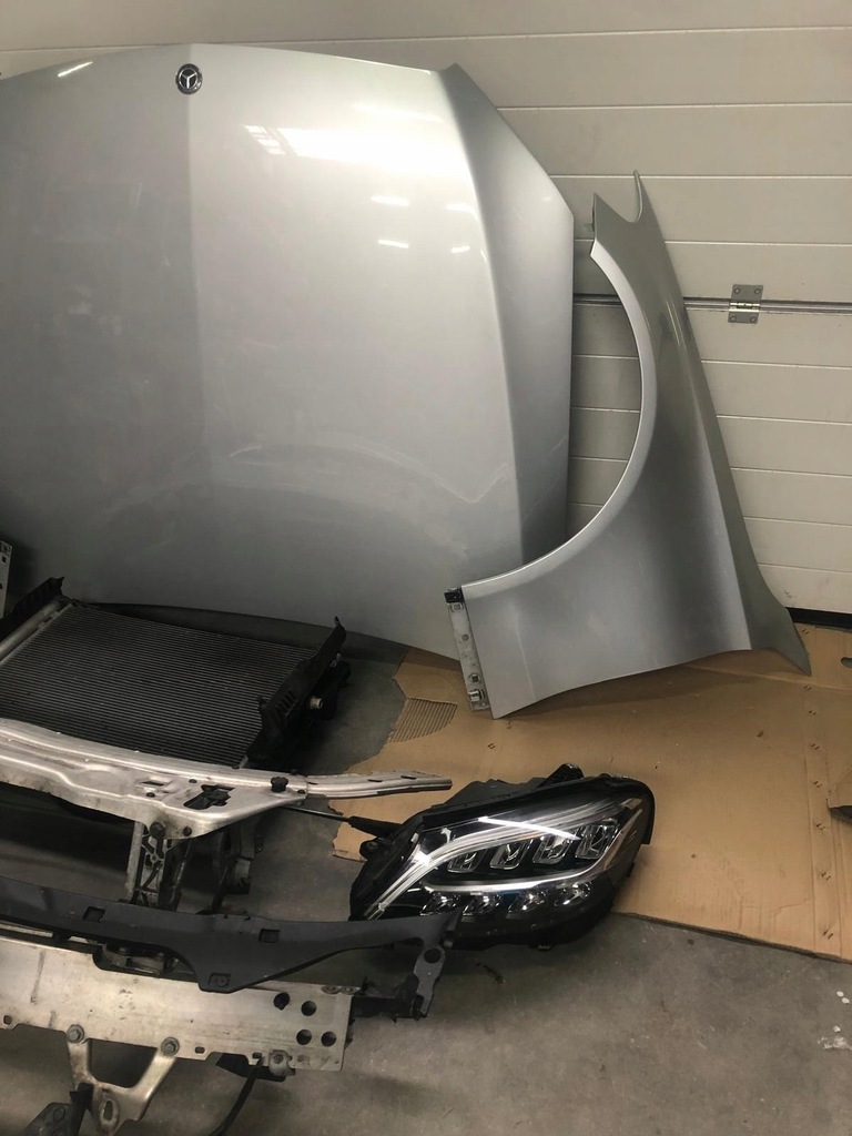 фото №7, Mercedes-benz w205 lift c-klasa оригинальный kompletny перед капот лампы